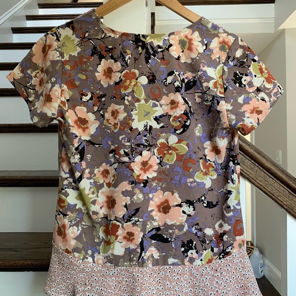 💜 Anthropologie Lightweight Flowy Summer Blouse Botanical Abstract Print - Picture 2 of 5